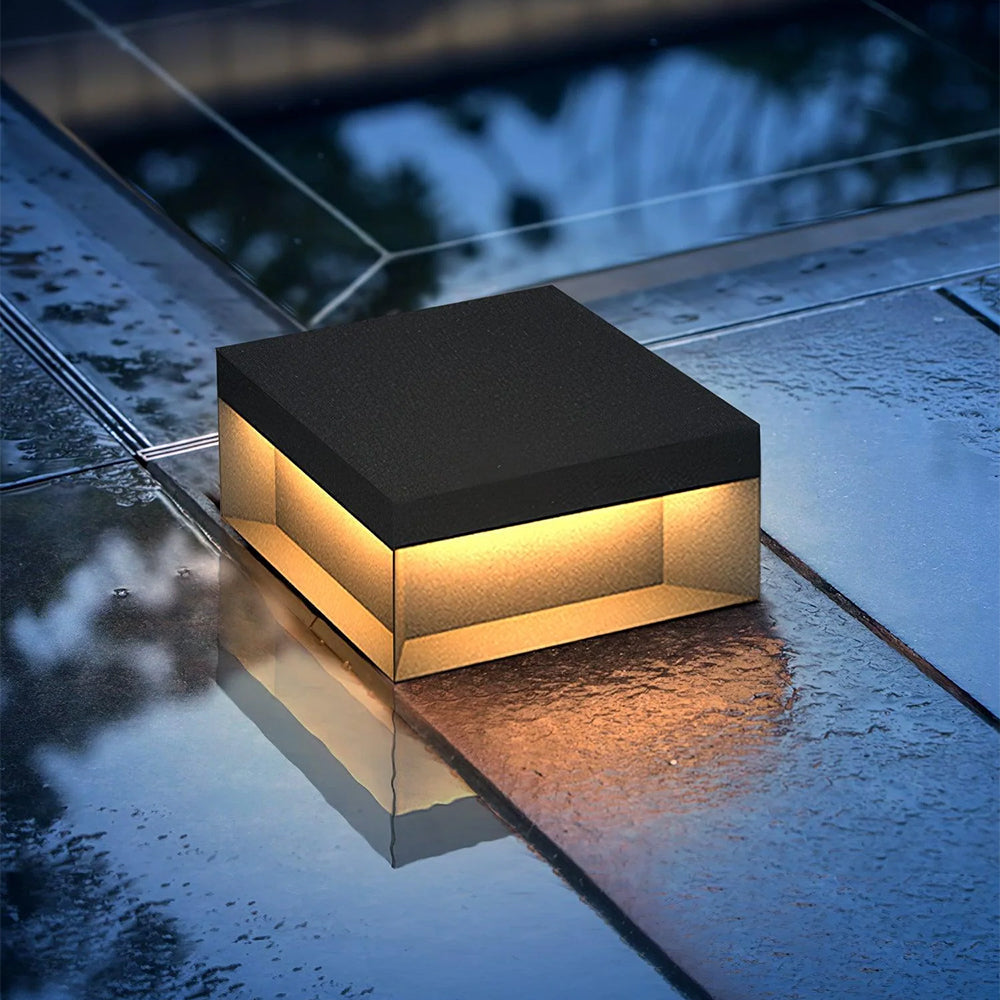 Aureon LED-sokkellamp op zonne-energie voor buitenpaden en terrassen