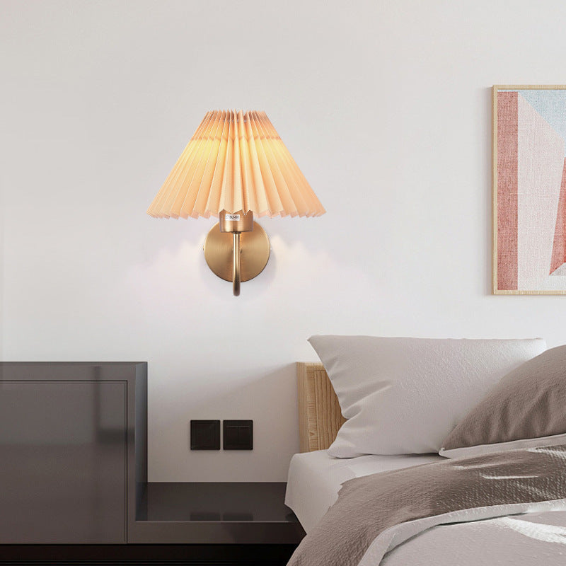 Tiffany Nordic Vintage Indoor Wall Lamp Brass/Black Metal Bedroom - Neutralighting