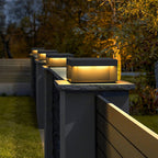 Aureon LED-sokkellamp op zonne-energie voor buitenpaden en terrassen