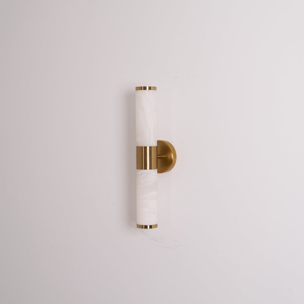 Kaia Minimalist Alabaster Wall Lamp | Fioriscas