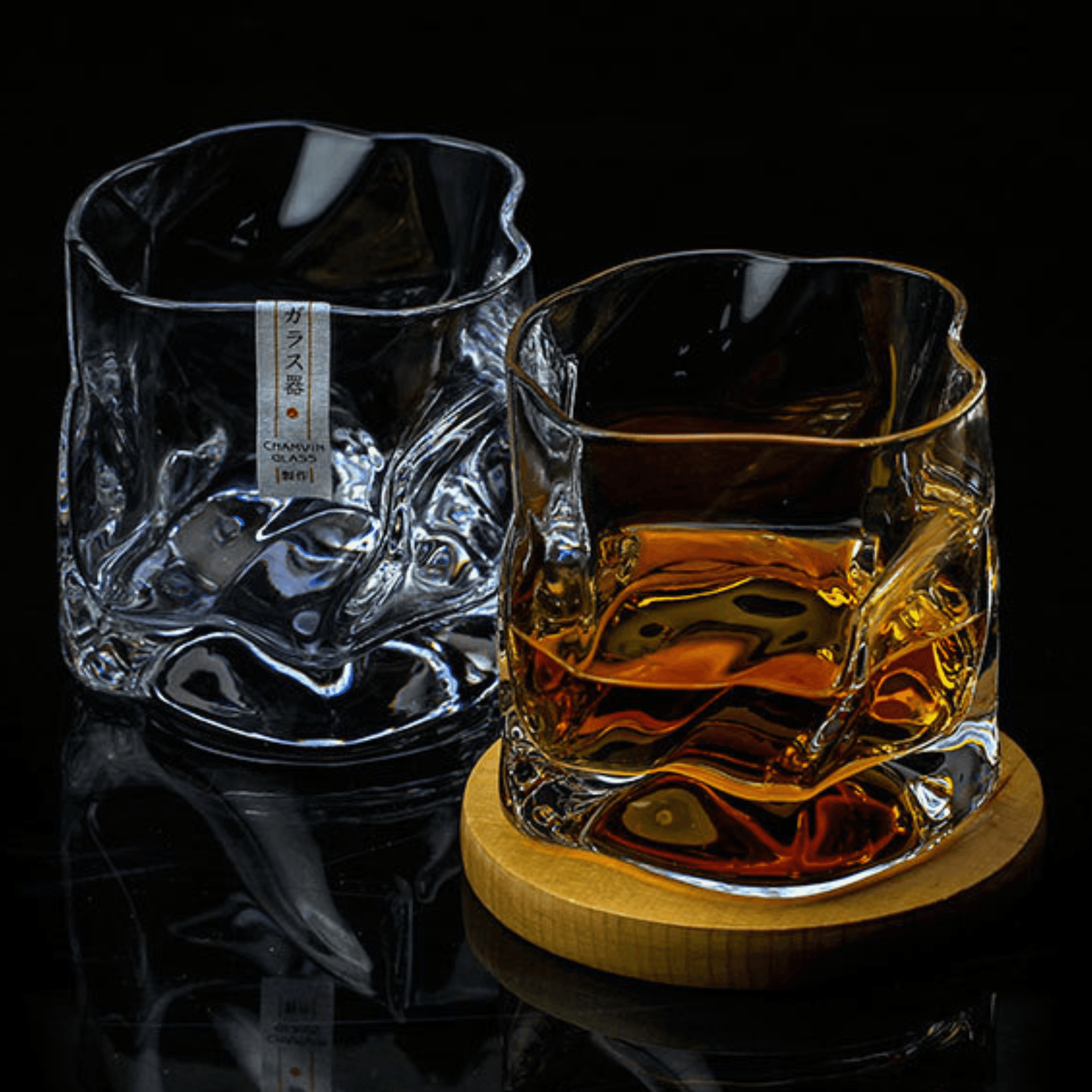 Sklenice na whisky se zmačkanou siluetou Kairo, ručně broušené řemeslné sklo Edo Kiriko