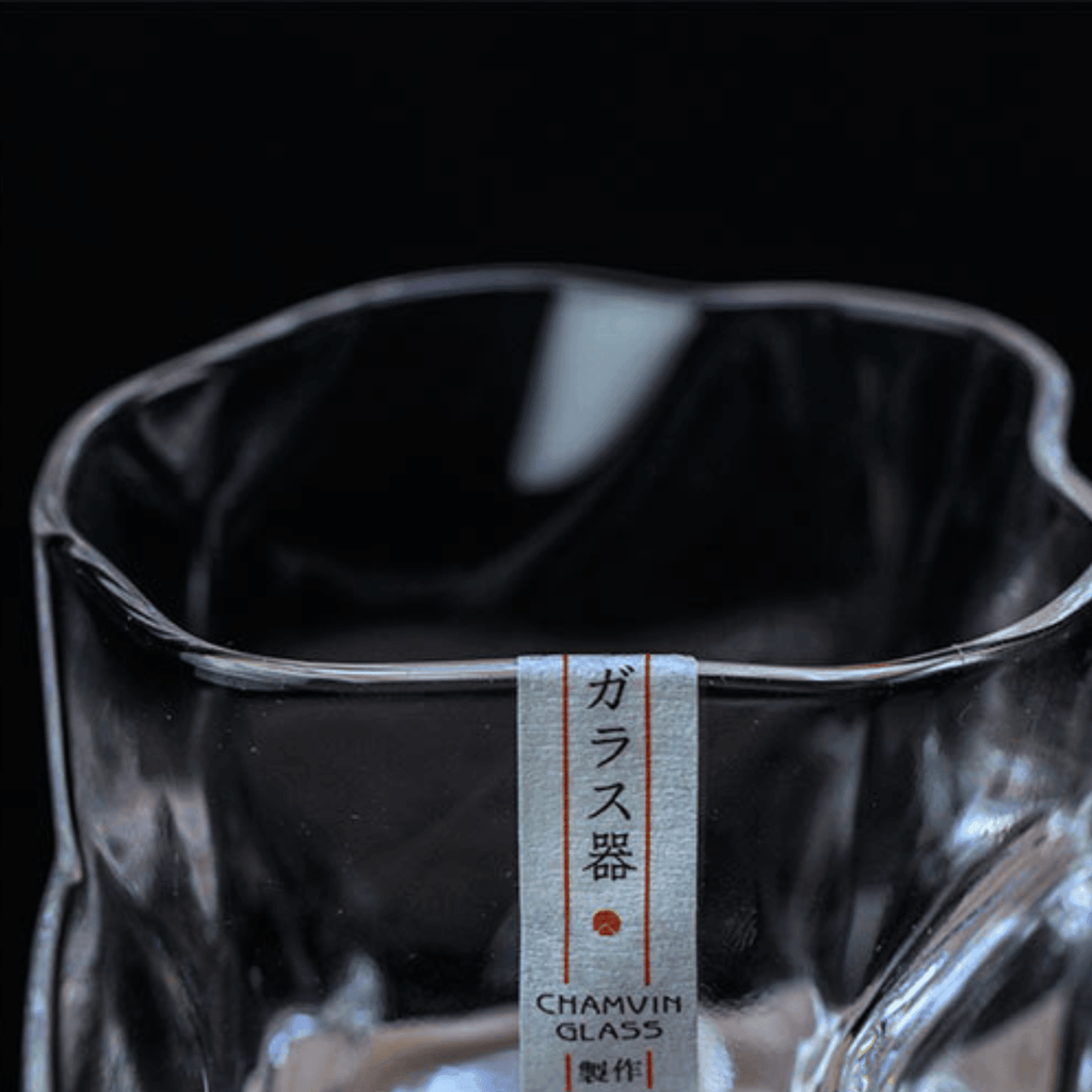 Sklenice na whisky se zmačkanou siluetou Kairo, ručně broušené řemeslné sklo Edo Kiriko