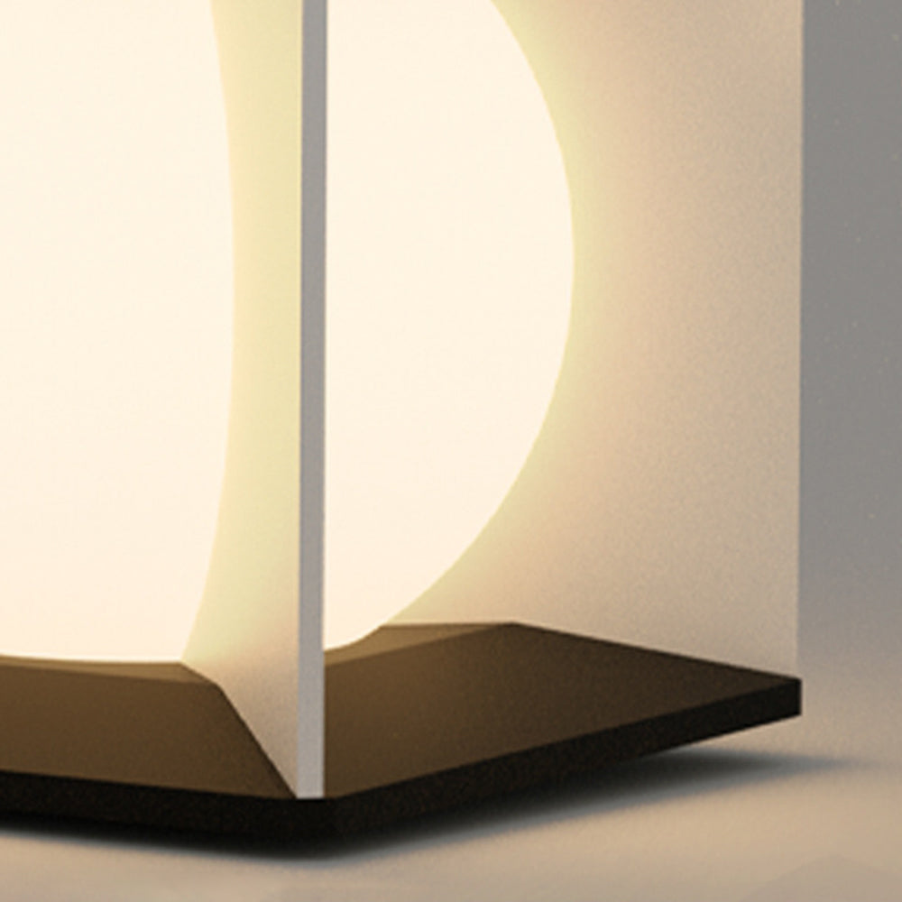 Ray Modern Moon  Outdoor Pier-Mount Pillar Light | Fioriscas