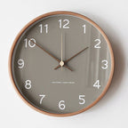 Horloge murale en bois massif TimberGlow avec mouvement à quartz silencieux, grise ou blanche