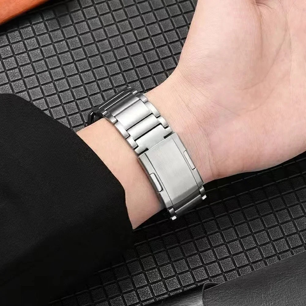 Samsung Watch Ultra Titanium Band, powłoka Toria DLC odporna na zarysowania