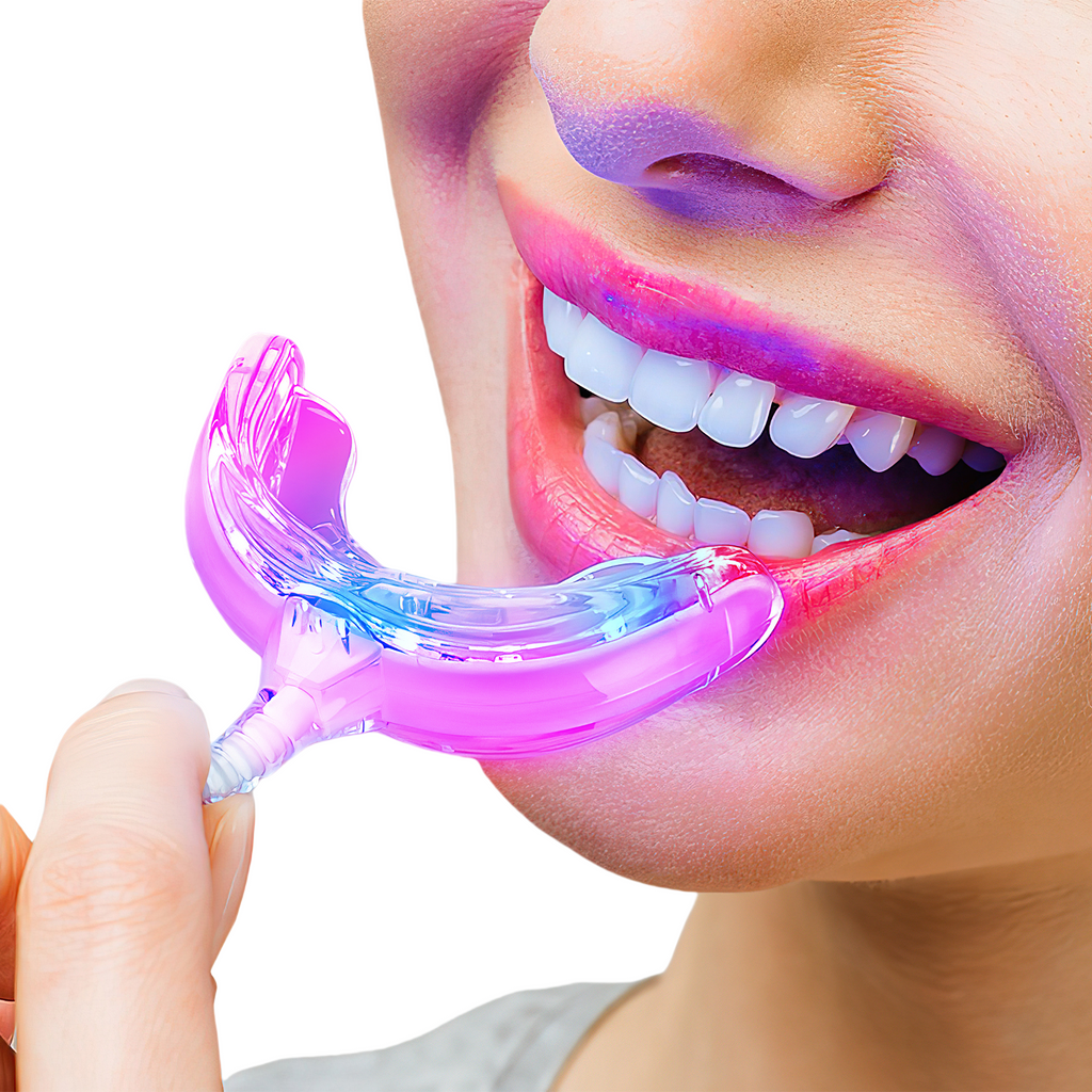 Dispositivo per la cura di gengive e denti con luce rossa e luce blu