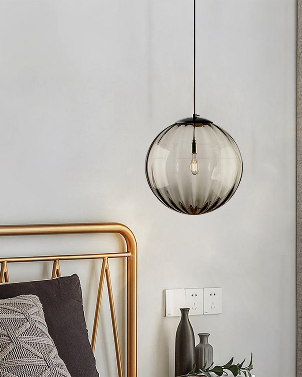 Lampa wisząca VeraLux Vintage-Glow, przyciemniane szkło, sześć wariantów kolorystycznych