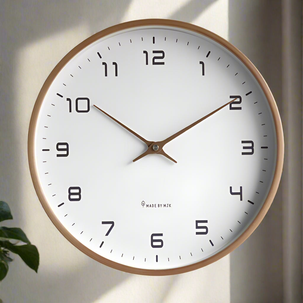 Reloj de pared silencioso Kivara, diseño minimalista nórdico en madera natural