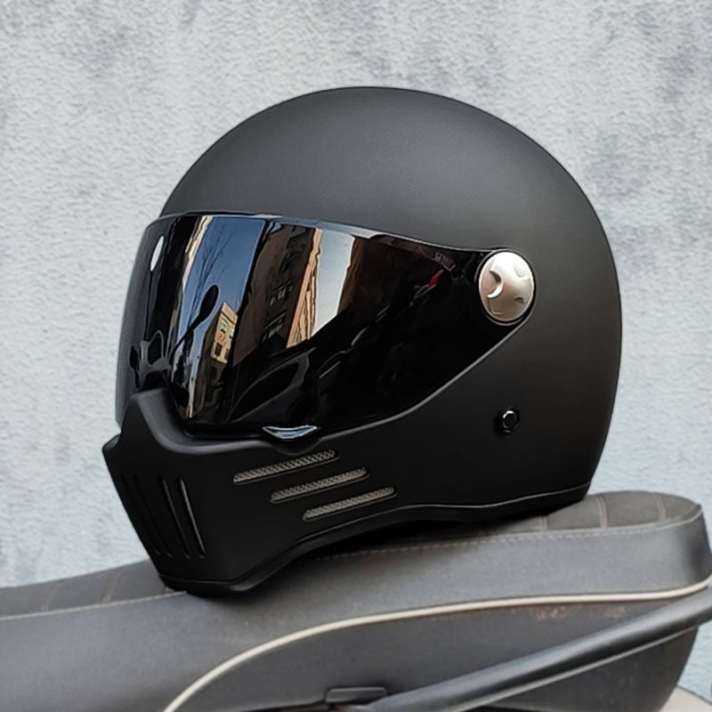 Integrální motocyklová helma NovaRide, tmavé hledí, certifikace DOT a ECE