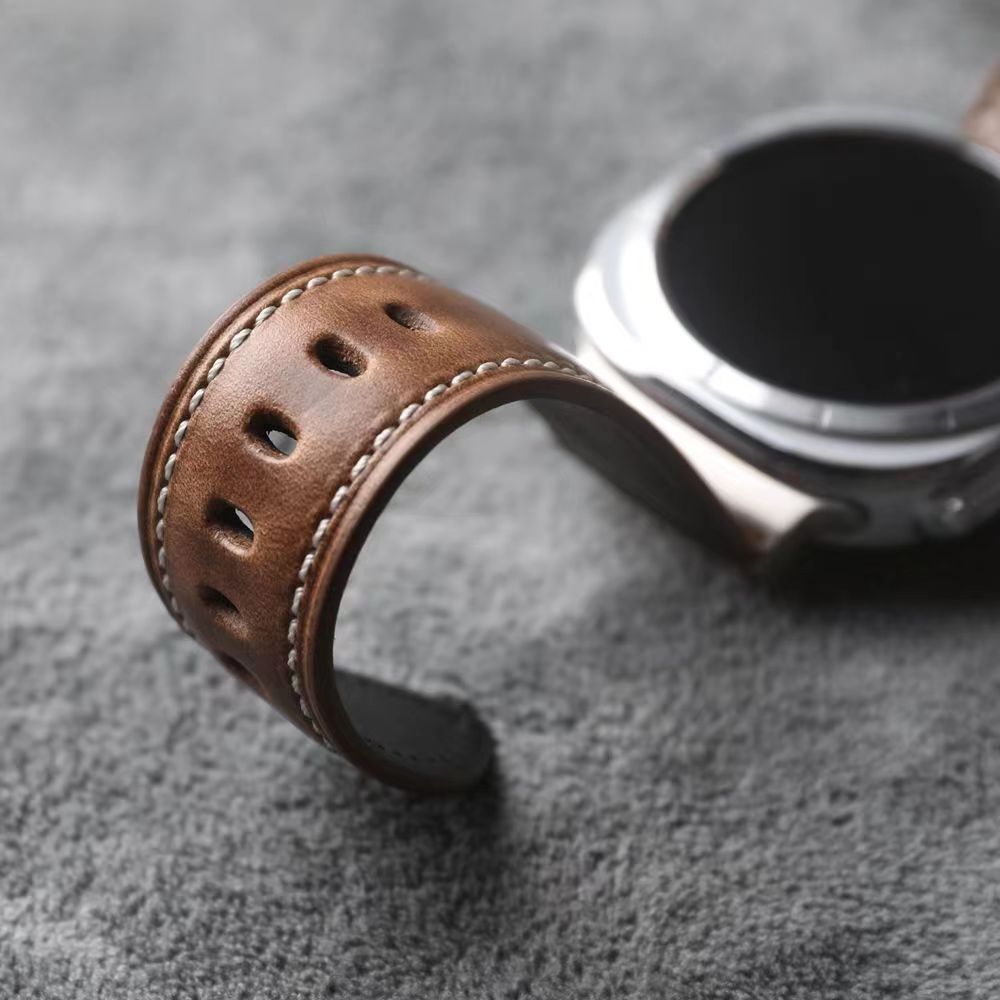 Klasický řemínek z nappa kůže pro hodinky Samsung Watch Ultra