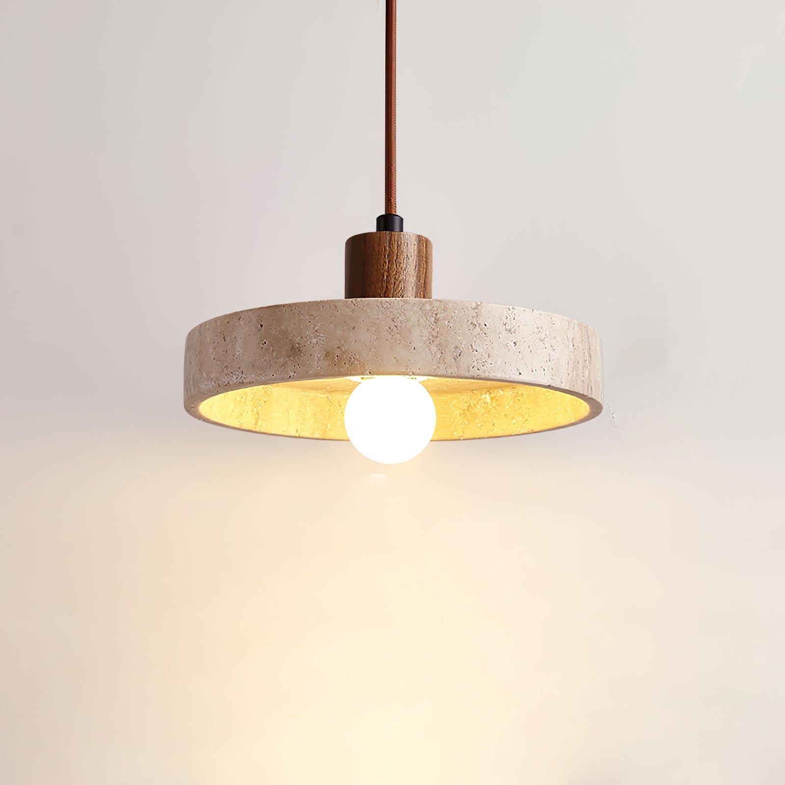 Evvynor Travertine Pendant Light | Fioriscas