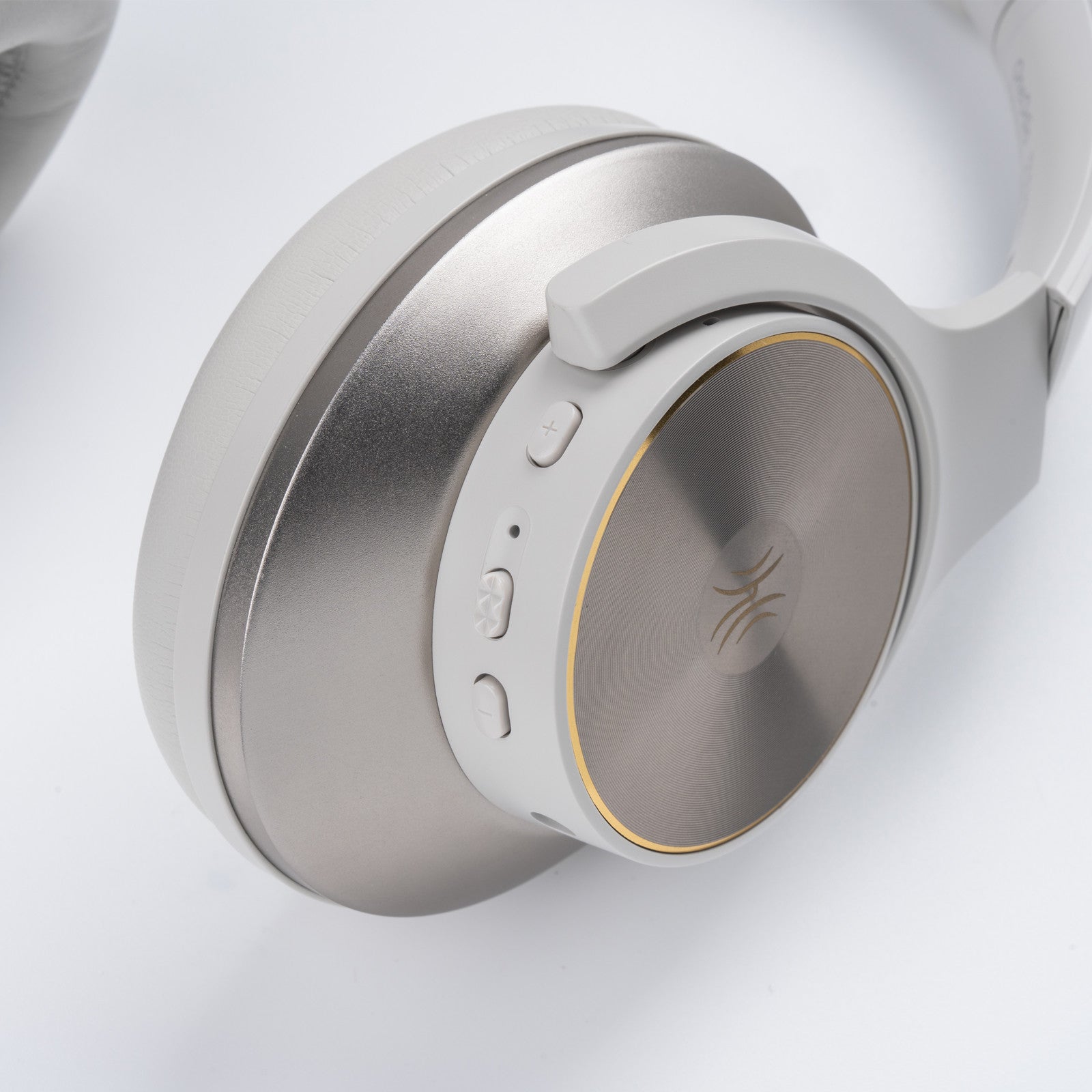 Langattomat korvakuulokkeet hybridimelunvaimennuksella, Bluetooth 5.0