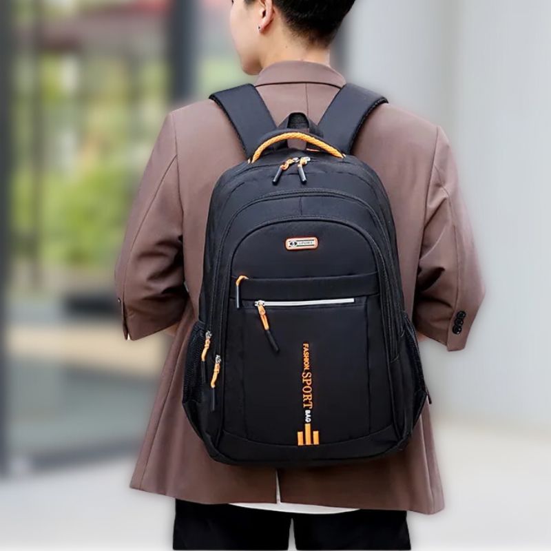 Mochila impermeable para hombre, mochila urbana CairnShield para desplazamientos