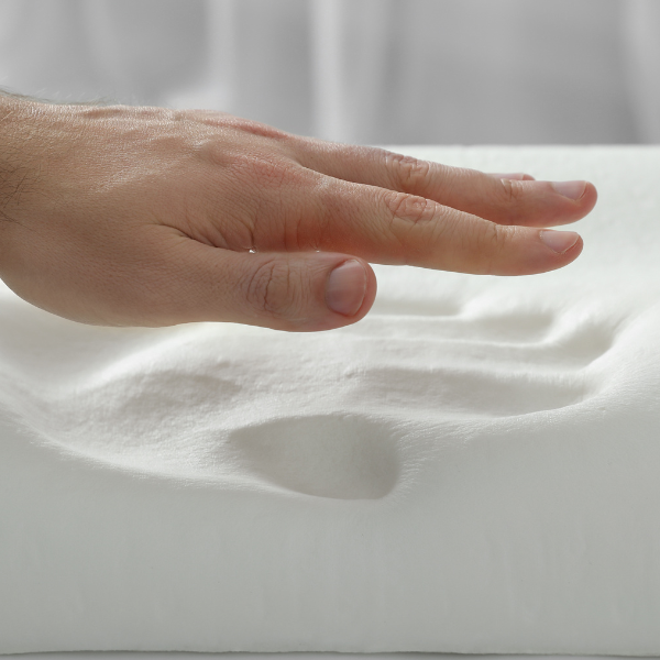 Almofada de joelho ErgoEase com espuma viscoelástica para quem dorme de lado