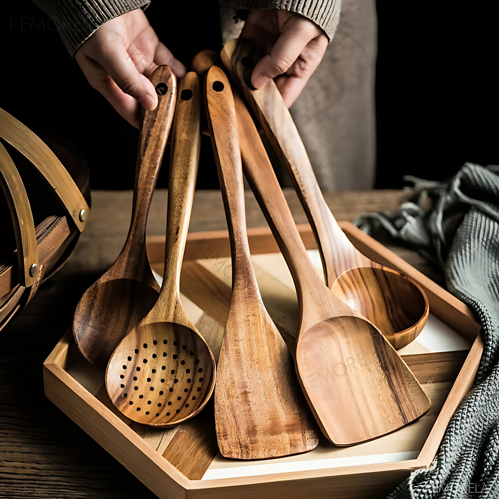 Ensemble d’ustensiles de cuisine en bois naturel ForestCraft pour cuisiniers amateurs
