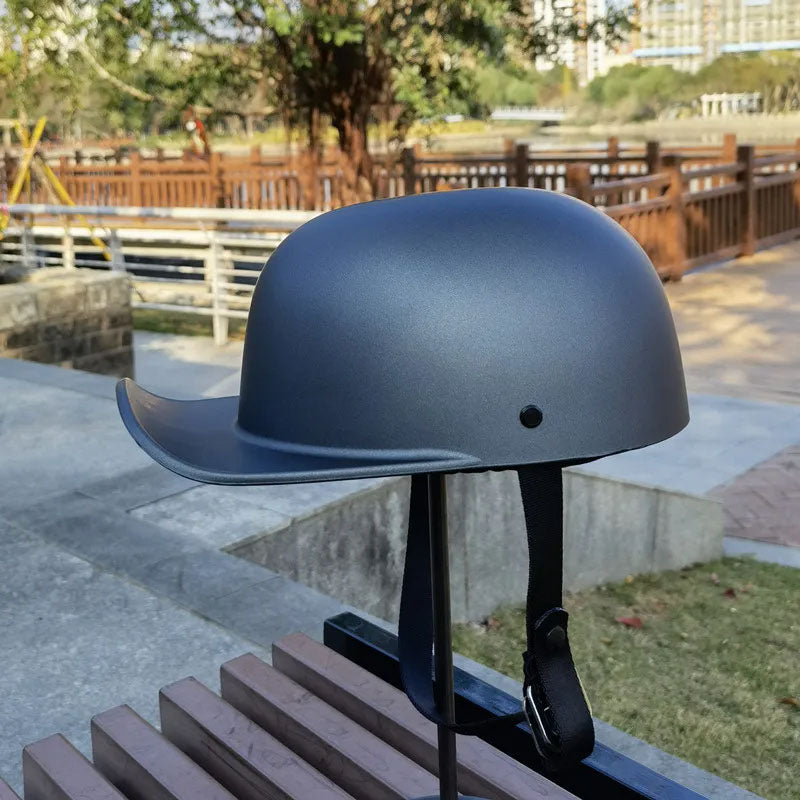 Capacete de mota RoverGuard com design de boné de basebol, certificado pelo DOT