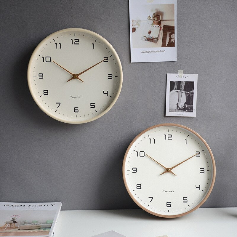 Reloj de pared silencioso Kivara, diseño minimalista nórdico en madera natural