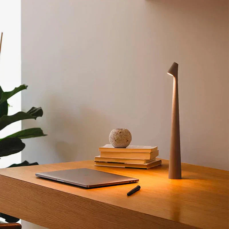 Candeeiro de mesa LED sem fios, design nórdico em alumínio com regulação tátil da intensidade da luz