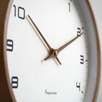 Reloj de pared silencioso Kivara, diseño minimalista nórdico en madera natural