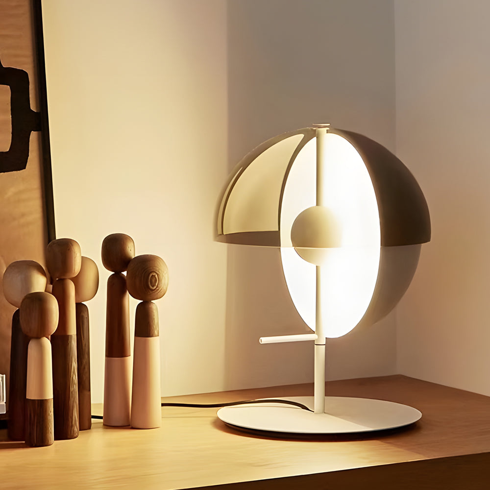 Stolní lampa Astrae ve tvaru polokoule s kouřovým skleněným stínidlem, černý povrch