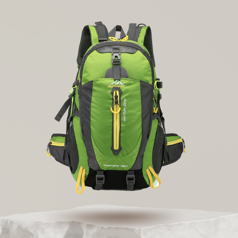 Mochila de caminhada impermeável ApexTrail com alças respiráveis