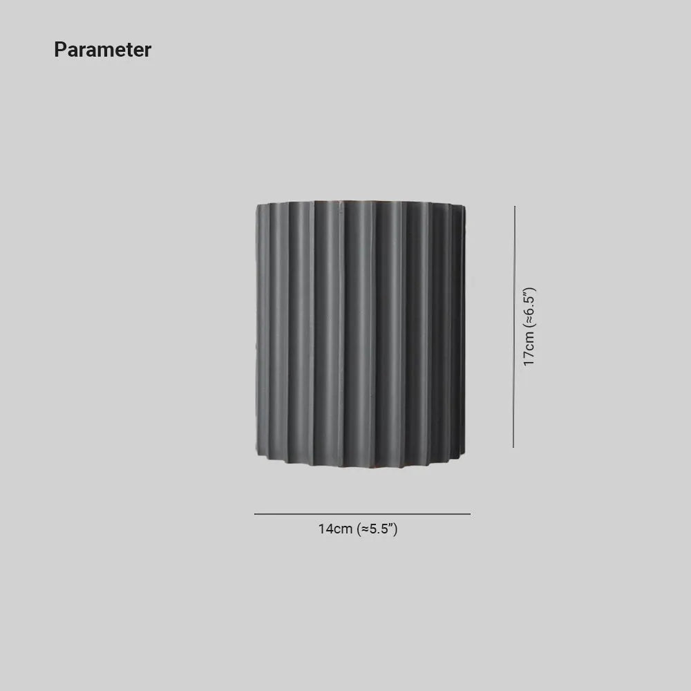 Cora Semi-cylindrical Resin Wall Lamp | Fioriscas