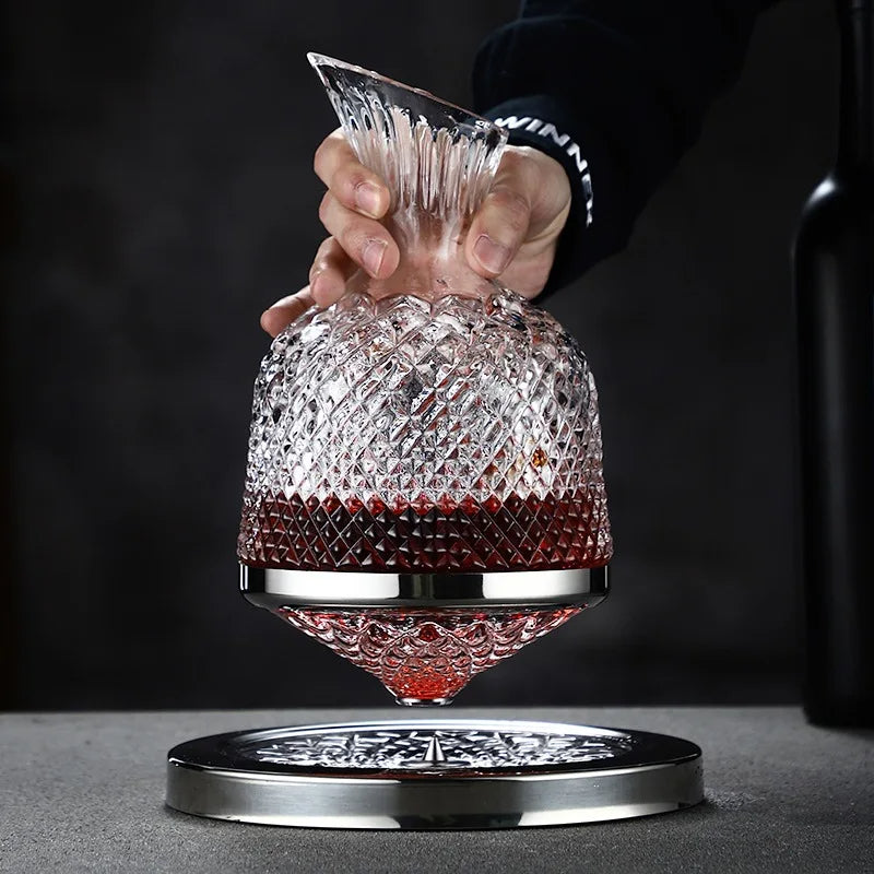 Lasinen viinikarahvi, AureoSpin 1500ml, 360° pyörivällä alustalla