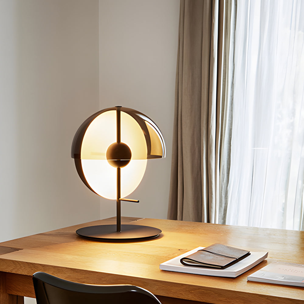 Stolní lampa Astrae ve tvaru polokoule s kouřovým skleněným stínidlem, černý povrch