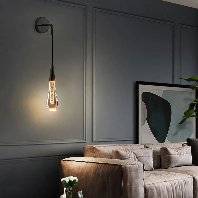 Kristy Modern Water Drop Wall Lamp, Black/Gold | Fioriscas