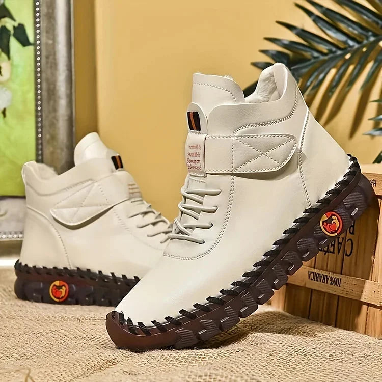 Elegante Jeans-Stiefeletten aus geprägtem Leder mit gepolstertem Komfort