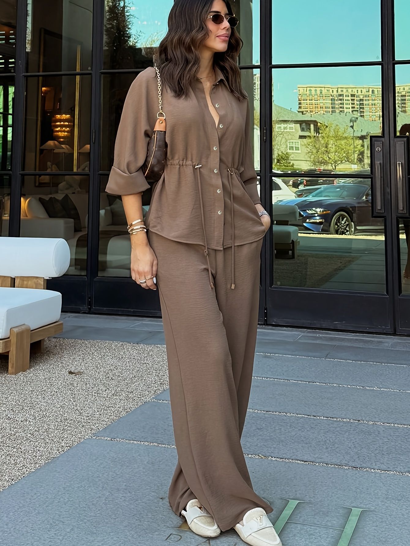 Ensemble épure Urbaine I Chemise à Revers & Pantalon