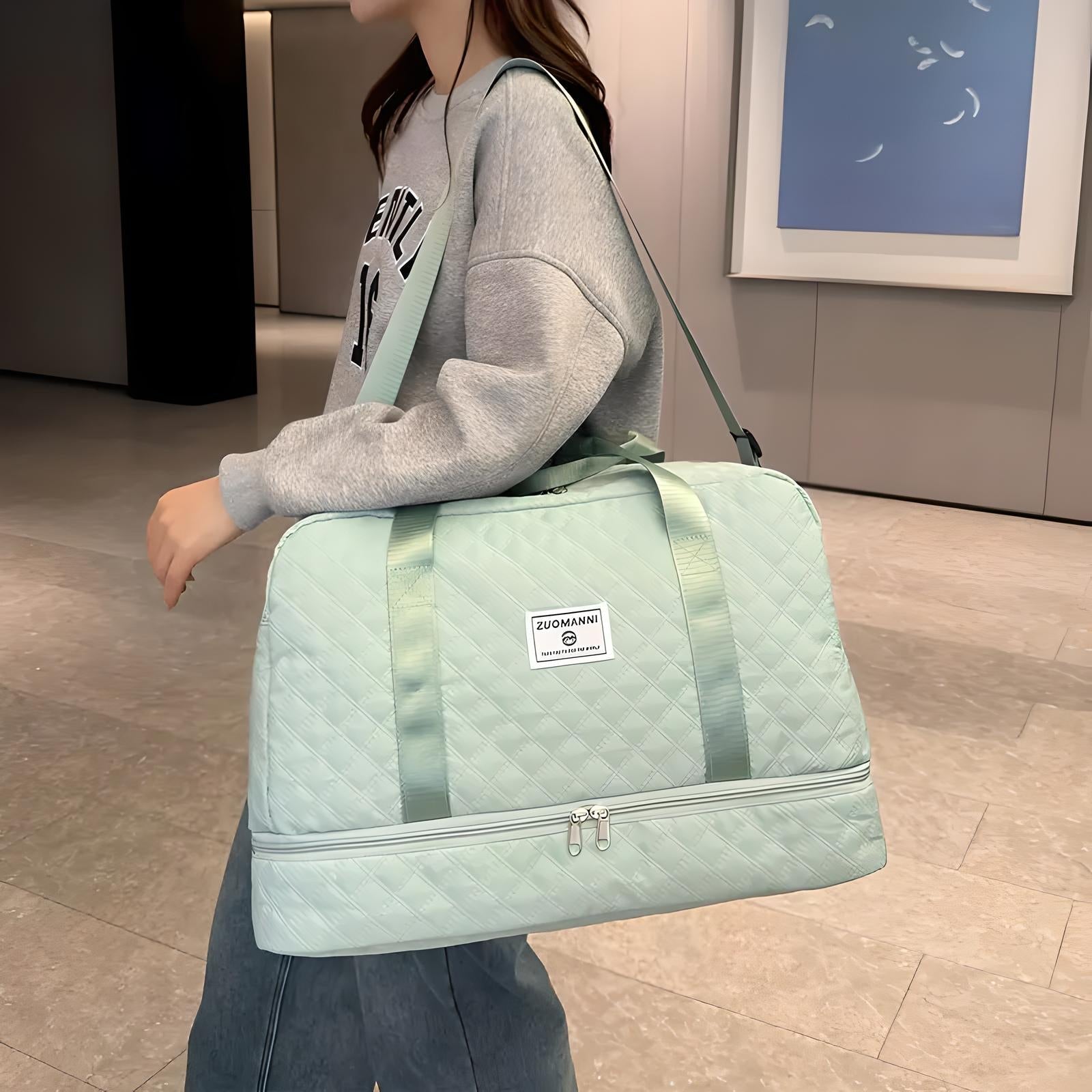 Voyager hétvégi sporttáska vízálló zsebekkel, 40 l