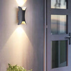 Lampada da parete curva per esterni, applique LED Arcora, cablata IP65
