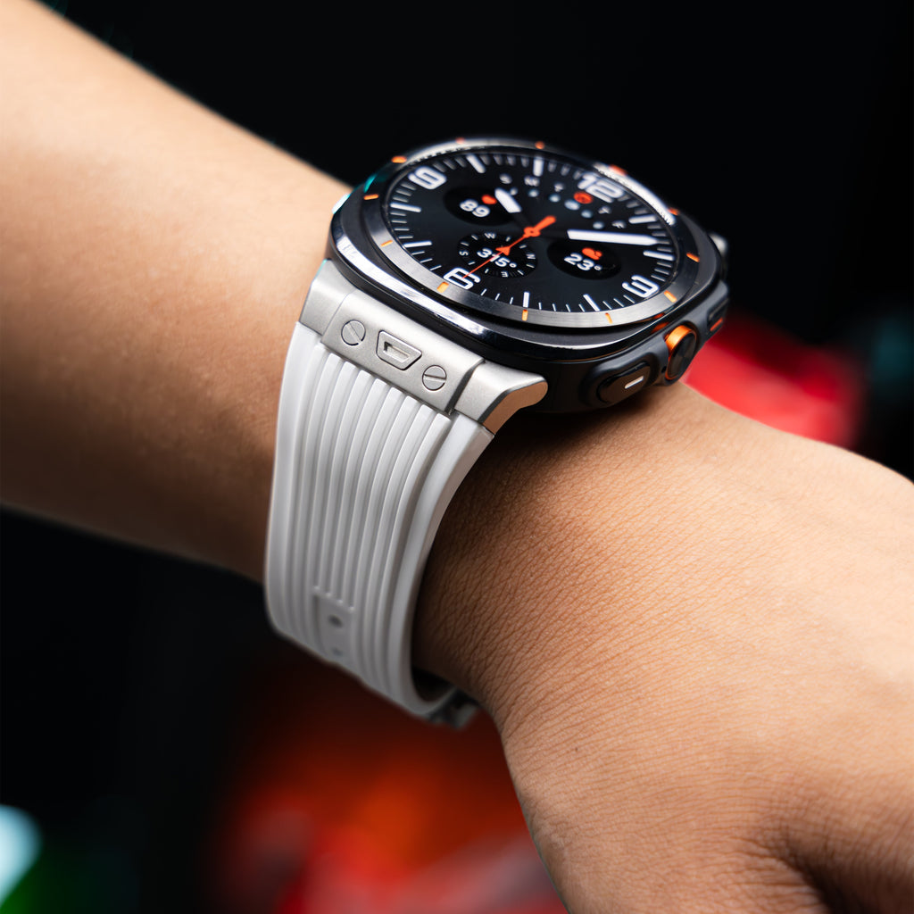 Samsung Watch Ultra silikonerem, Mavero formtilpasset pasform, foldespænde