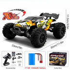 RC terénní truck StormRift 4WD v měřítku 1:16 s LED osvětlením a dálkovým ovládáním pro jízdu v noci