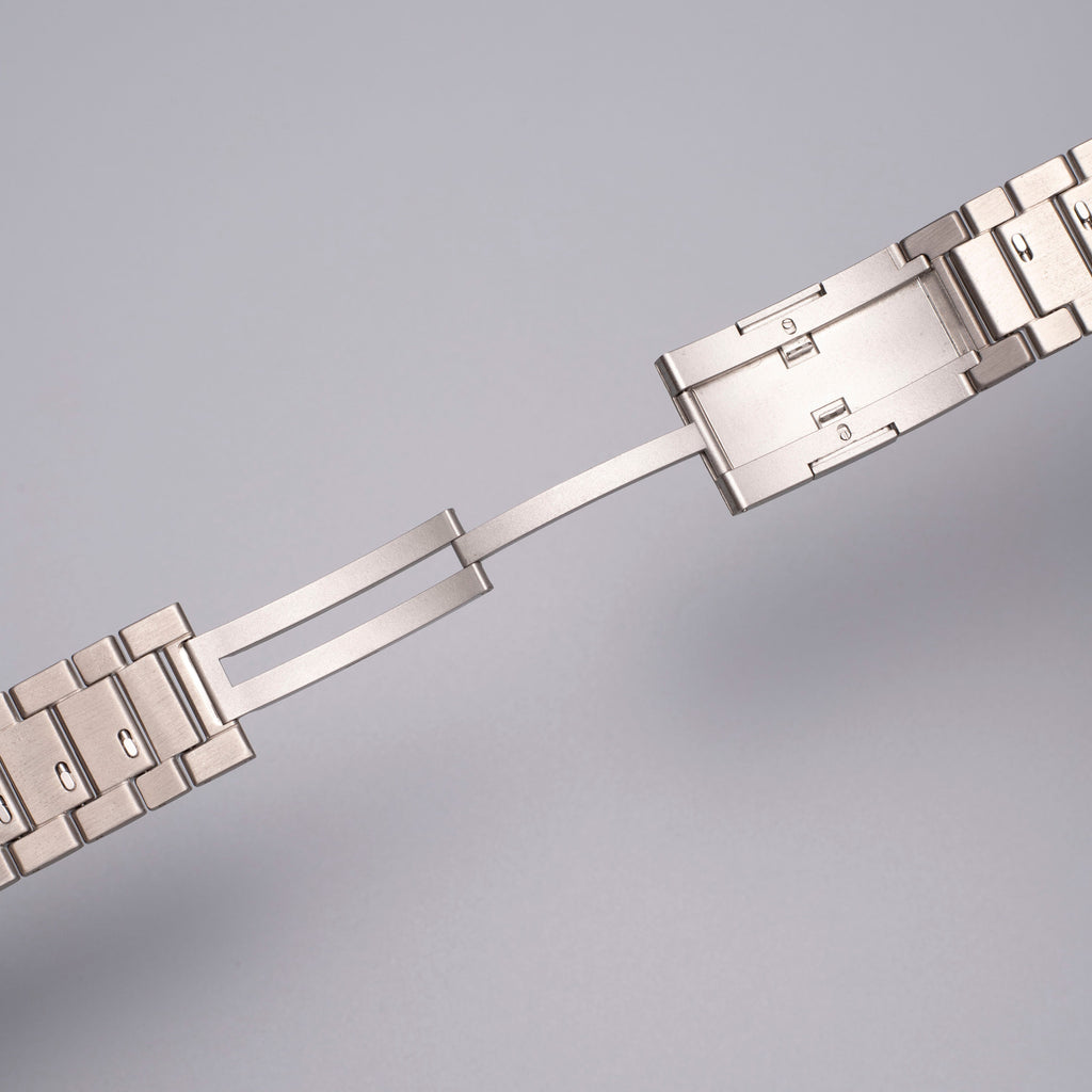 Bracelete de relógio Gravitiq de titânio de grau 2 para Apple Watch, fecho magnético