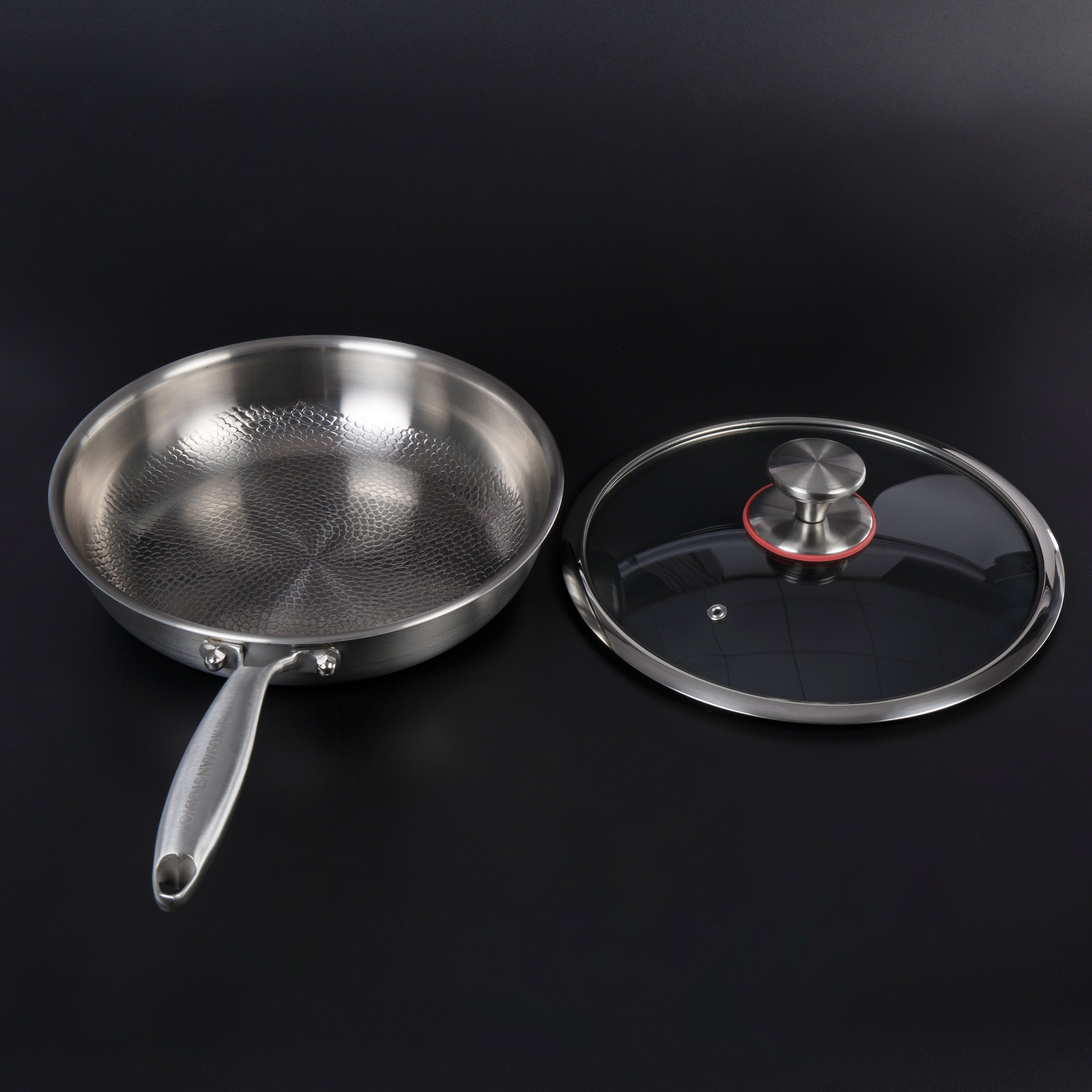Titanium-Bratpfanne mit beschichtungsfreier Antihaftoberfläche, 11 Zoll