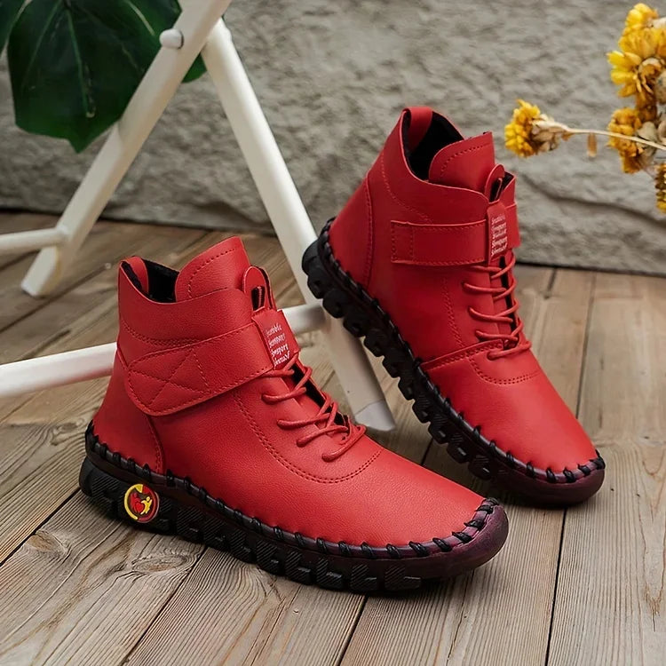 Elegante Jeans-Stiefeletten aus geprägtem Leder mit gepolstertem Komfort