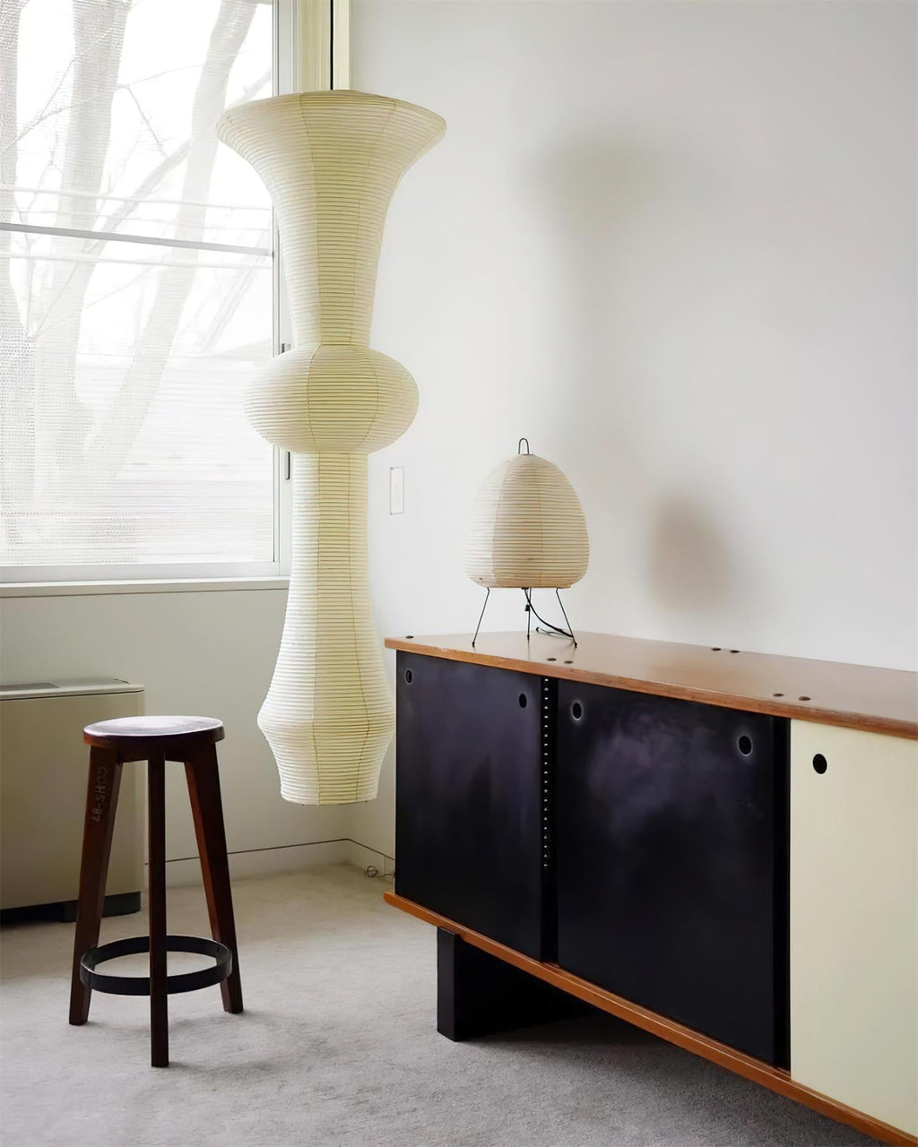 Zyora Sculptural Paper Pendant Lamp | Fioriscas