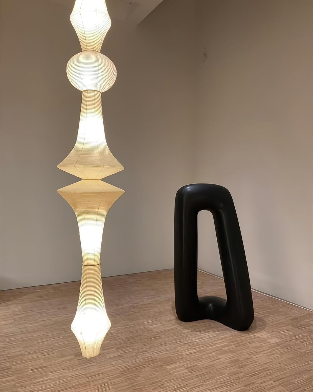 Zyora Sculptural Paper Pendant Lamp | Fioriscas