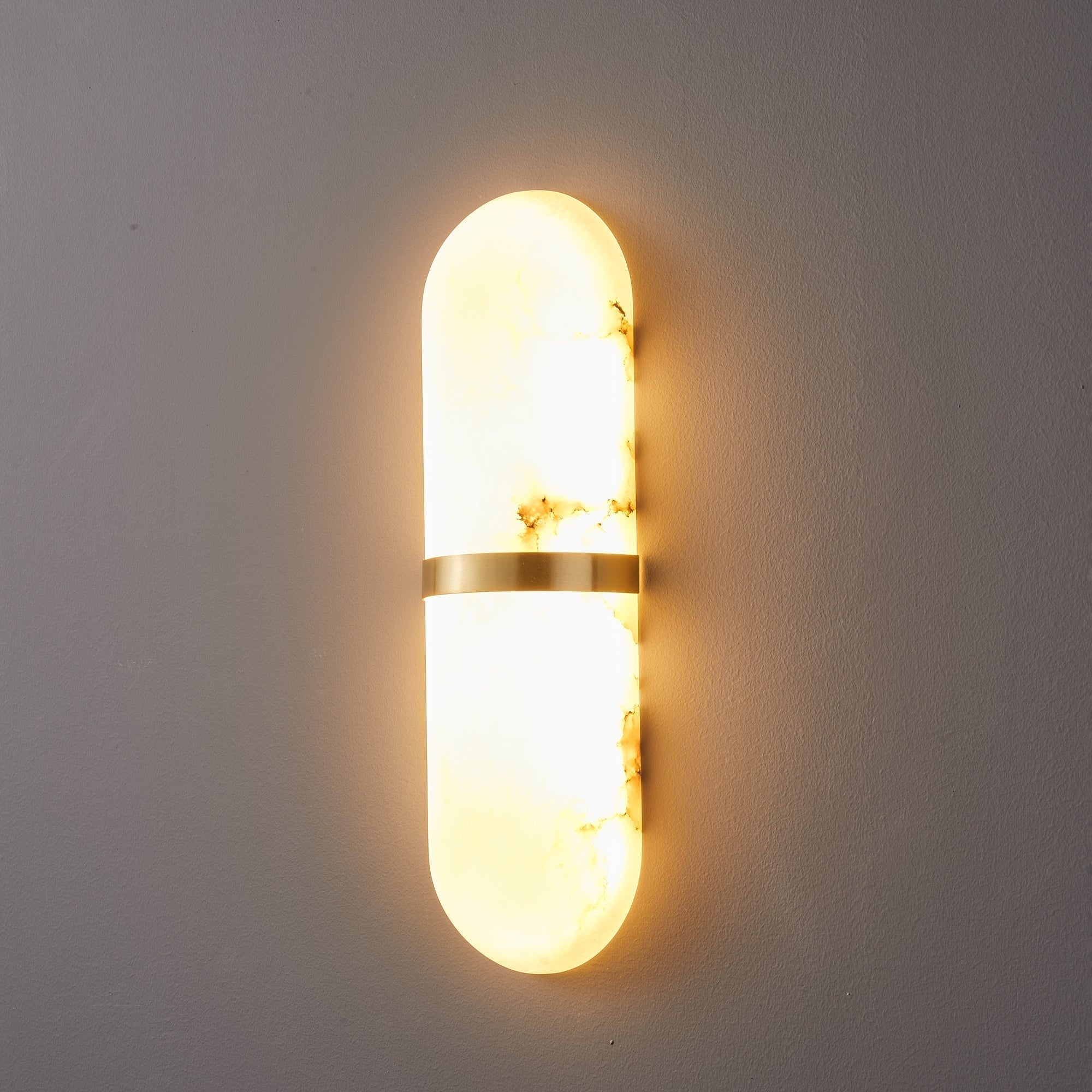 Ostruvyd Luxury Pill Alabaster Wall Lamp | Fioriscas