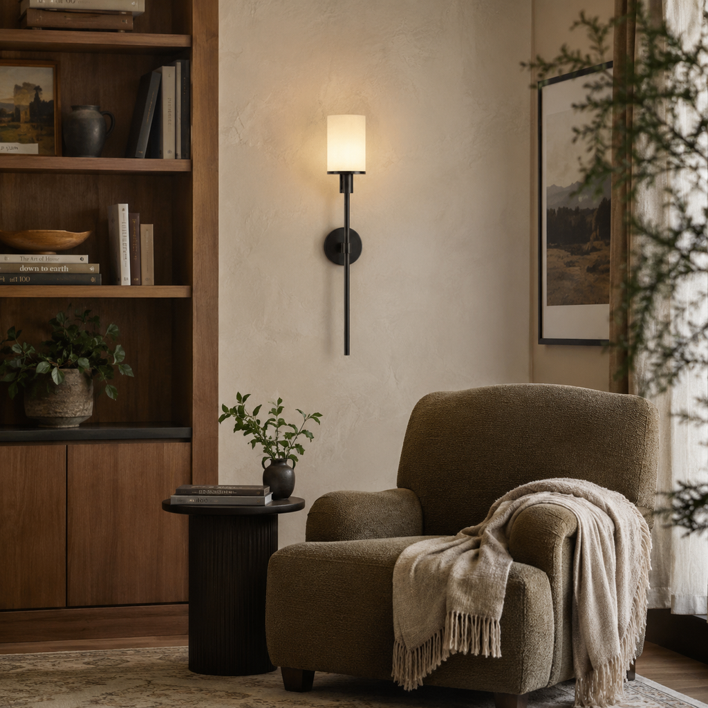 Elongated Alabaster Wall Lamp Featuring Brass Accents For Modern Interiors
