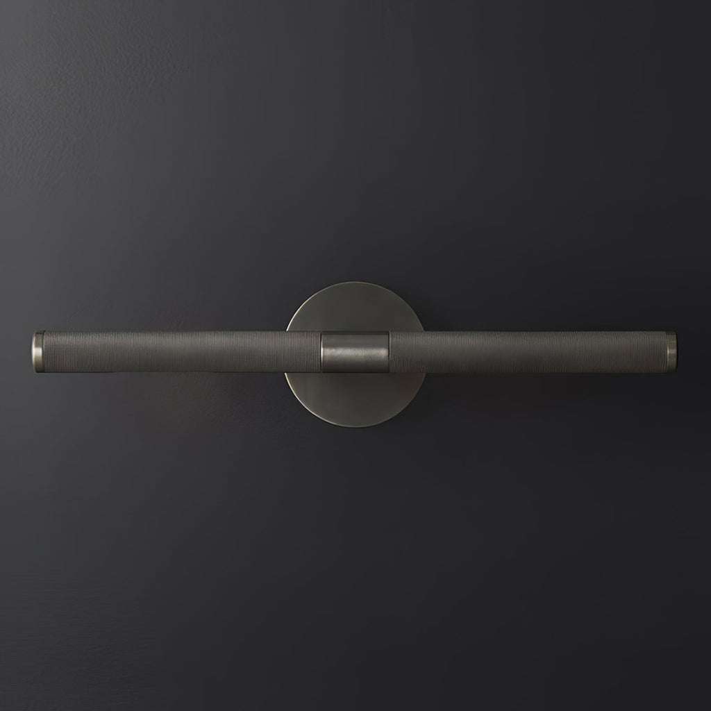 Solvain Modern Brass LED Wall Light | Fioriscas