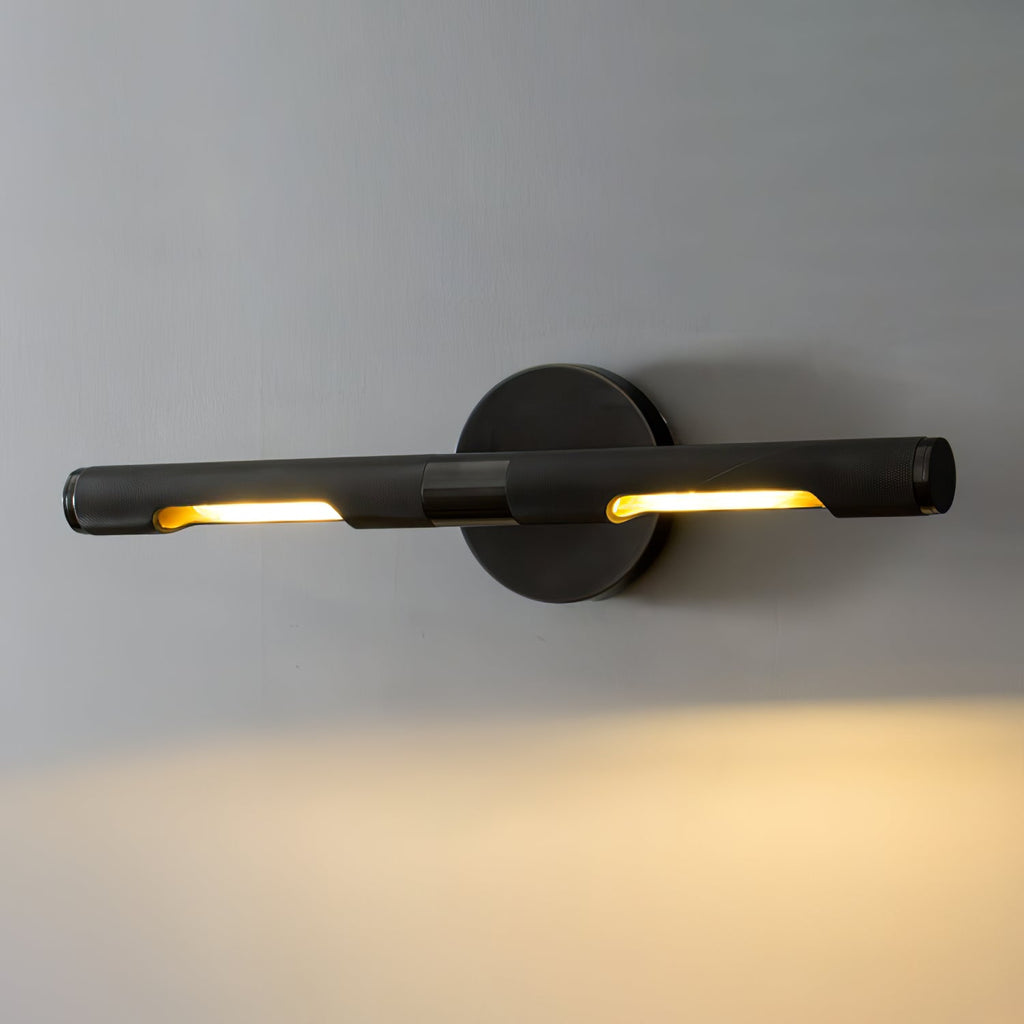 Solvain Modern Brass LED Wall Light | Fioriscas