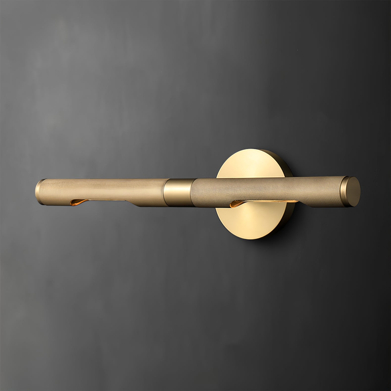 Solvain Modern Brass LED Wall Light | Fioriscas