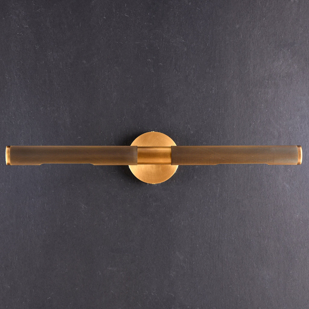 Solvain Modern Brass LED Wall Light | Fioriscas
