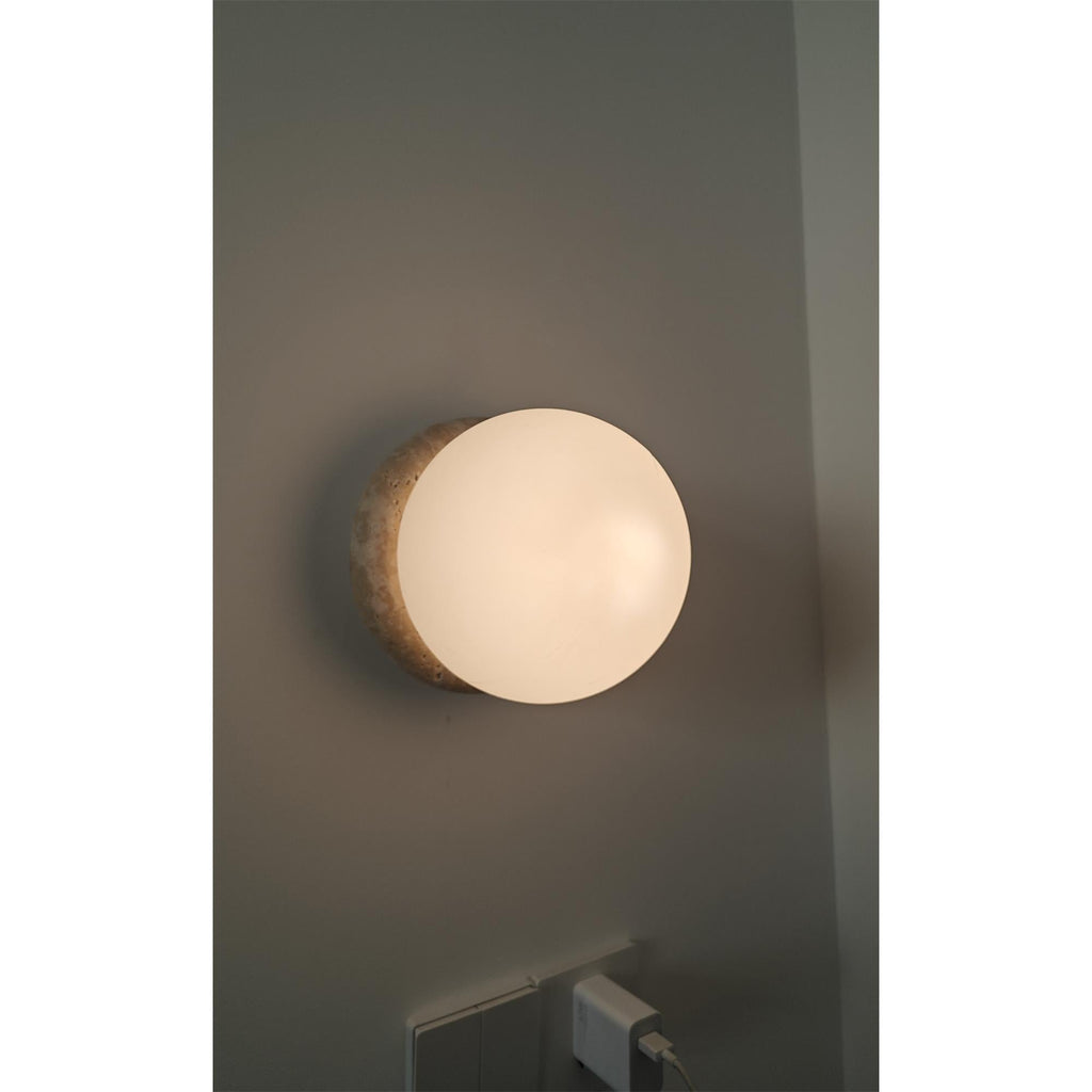 Blikuvys Modern Minimalist Travertine Glass Wall Lamp | Fioriscas