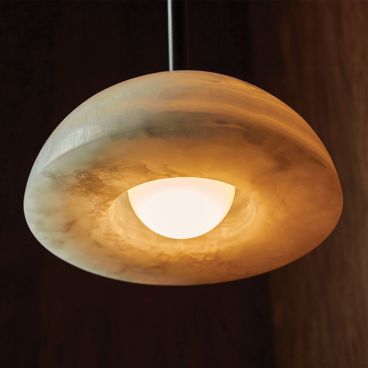 Aurelia Modern Minimalist Elegance Brass Metal Glass Pendant Lamp | Fioriscas