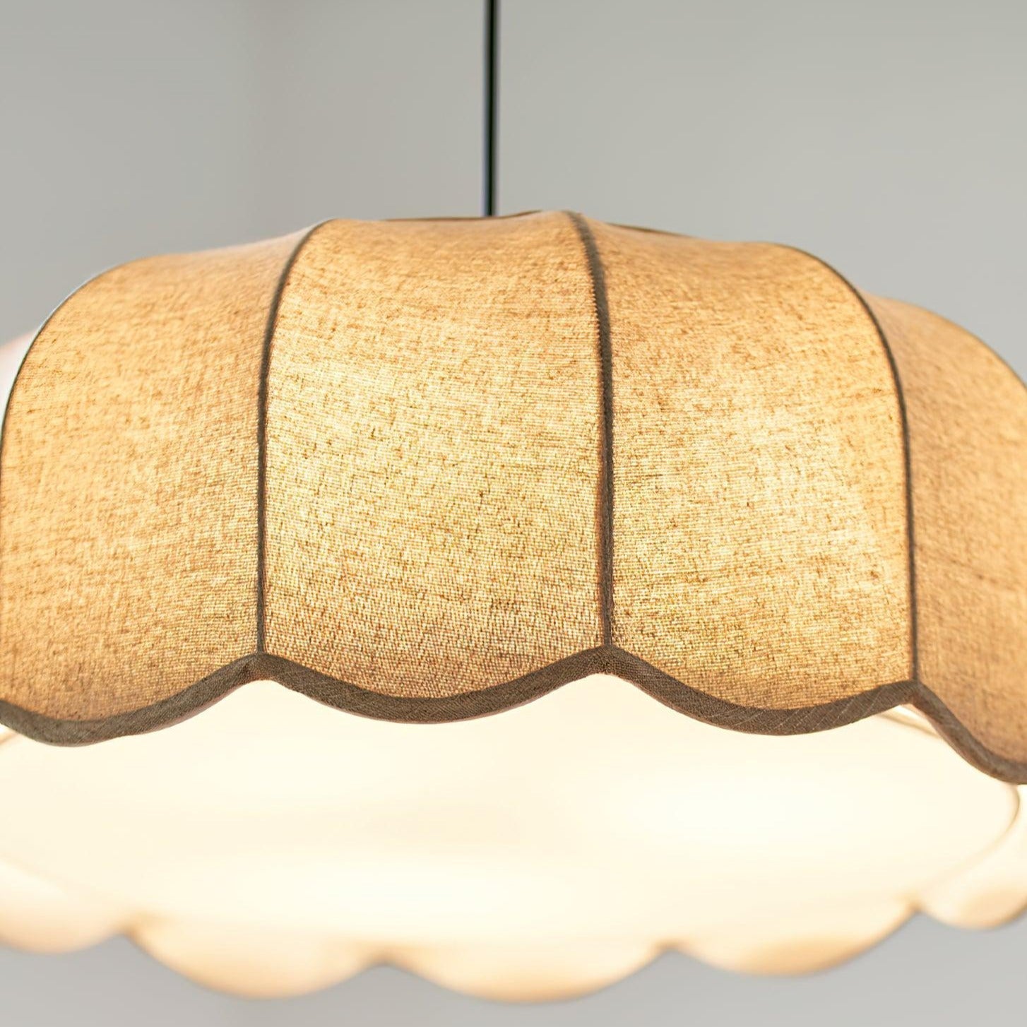 Sora Banana Leaf Pendant Light | Fioriscas