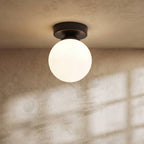 Lampadario Arcadia Luxe in finitura alluminio oro o nero per un'atmosfera accogliente
